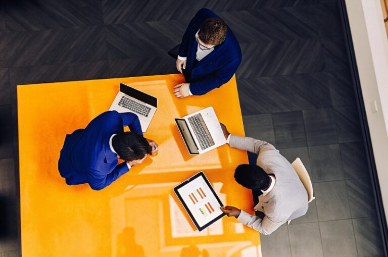 Understanding Competitive Benchmarking TWO DOTS