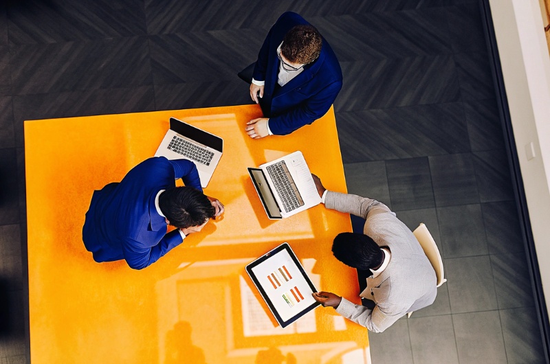 Understanding Competitive Benchmarking TWO DOTS