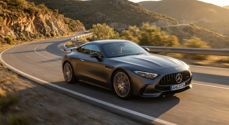 Mercedes-AMG GT in article on technological innovation, premium branding and user experience