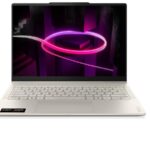 Lenovo Laptop Yoga 7 2-in-1 14AGP11 14'' 2.8K 32GB