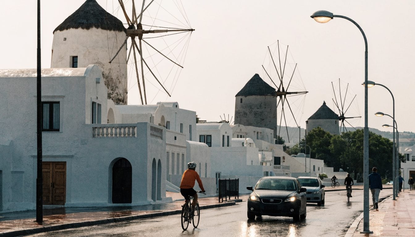 Σχετική επαγγελματική εικόνα για community management και ψηφιακή στρατηγική της TWO DOTS