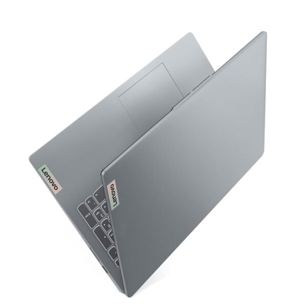 Laptop Lenovo IdeaPad Slim 3 15AMN8 15.6'' (AMD Ryzen 3 30/8GB/512GB SSD/Windows 11 Home)